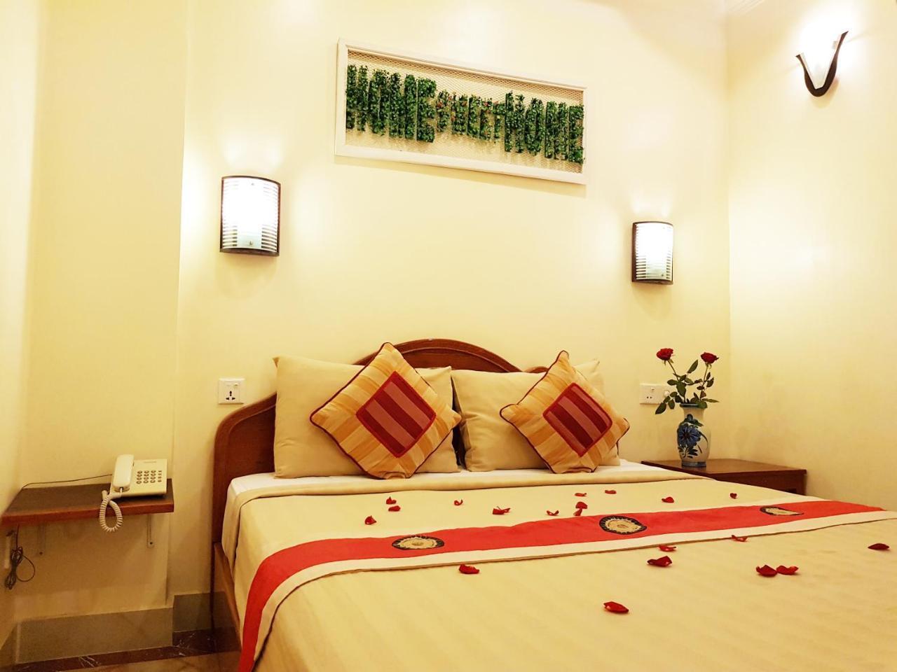 Fancy Guesthouse Phnom Penh Exterior foto